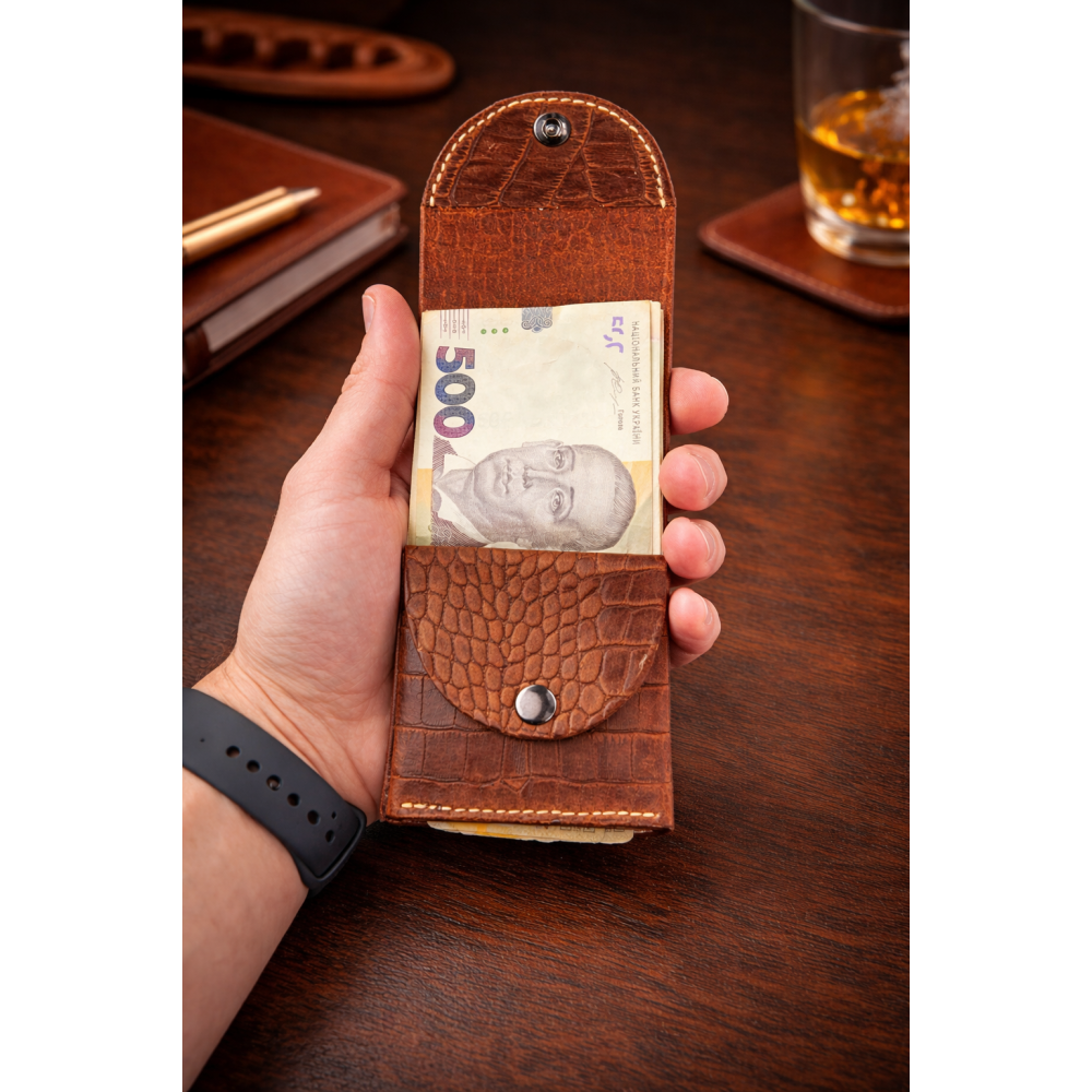 Компактный кожаный кошелек Crazy Horse коньяк под крокодила