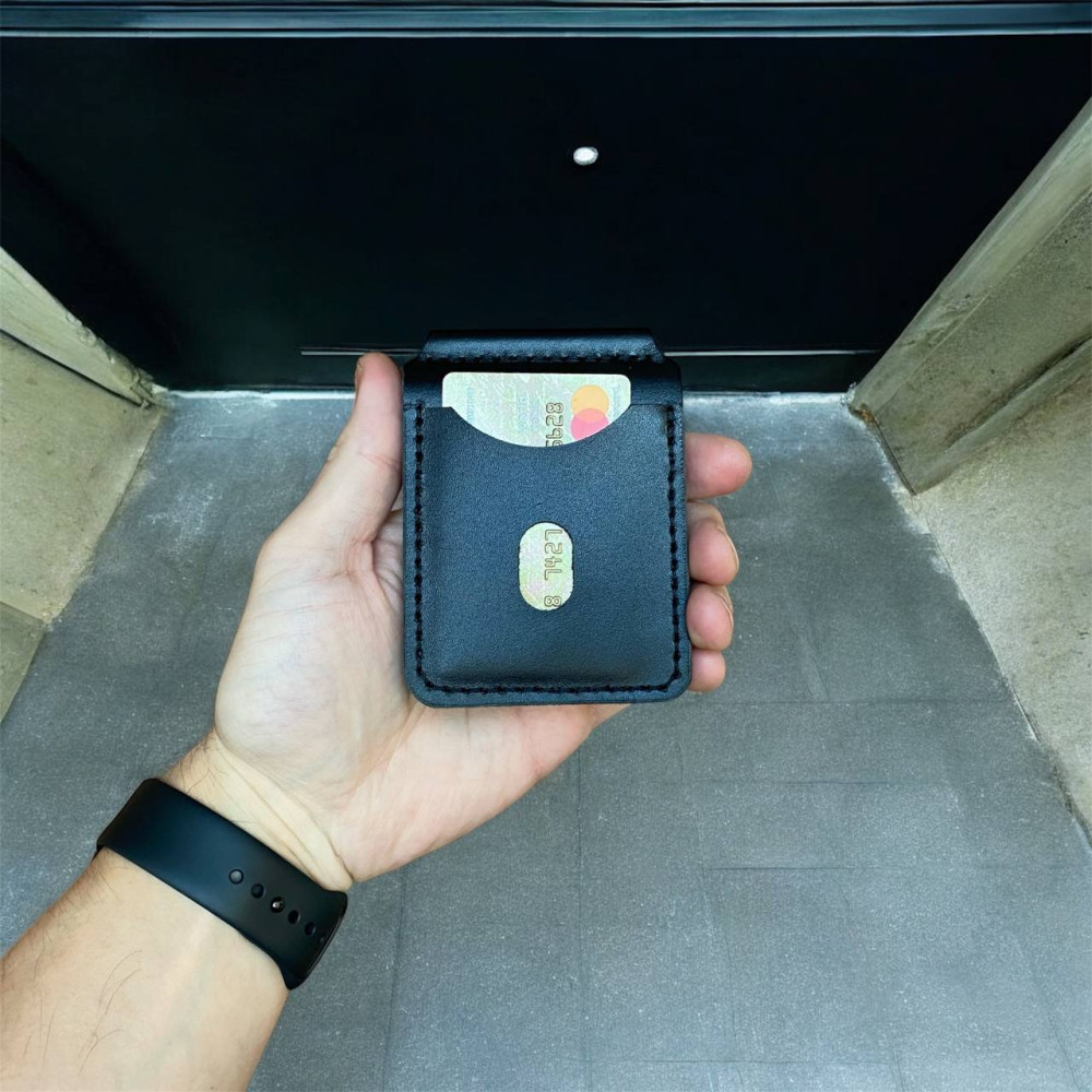 Кожаный зажим для денег Nomad Kaiser черный на кнопке